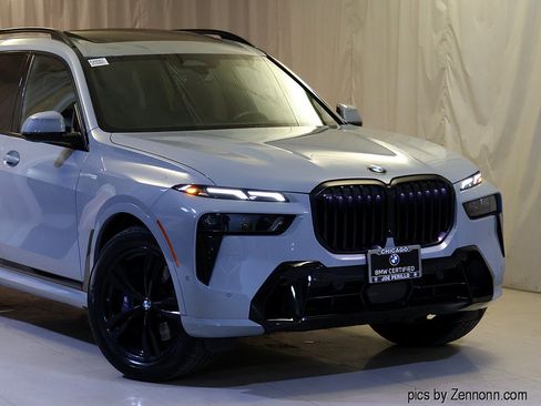 Used 2024 BMW X7 xDrive40i w/ Executive Package AWD/4WD image 2