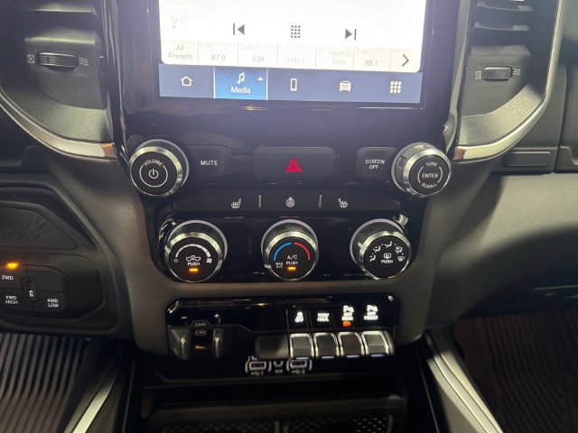 New 2027 RAM 2500 Big Horn AWD/4WD image 3