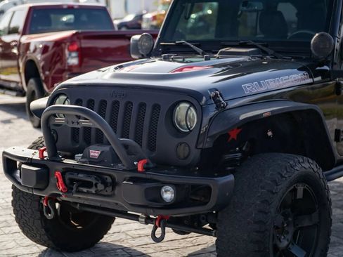 Used 2015 Jeep Wrangler Unlimited Rubicon AWD/4WD image 7