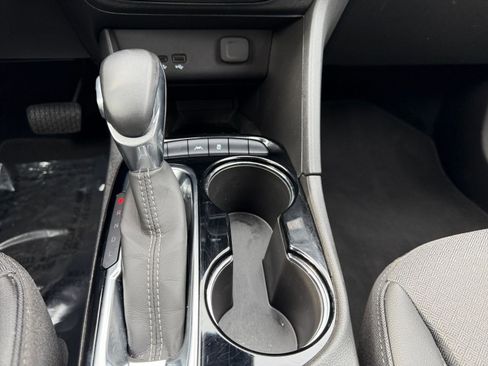 Used 2025 Buick Encore GX Preferred image 39