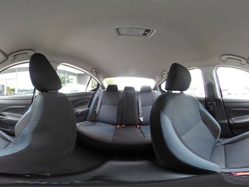 Used 2025 Nissan Versa SV FWD image 42