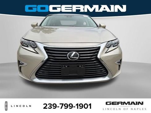 Used 2017 Lexus ES 350 w/ Luxury Package image 10
