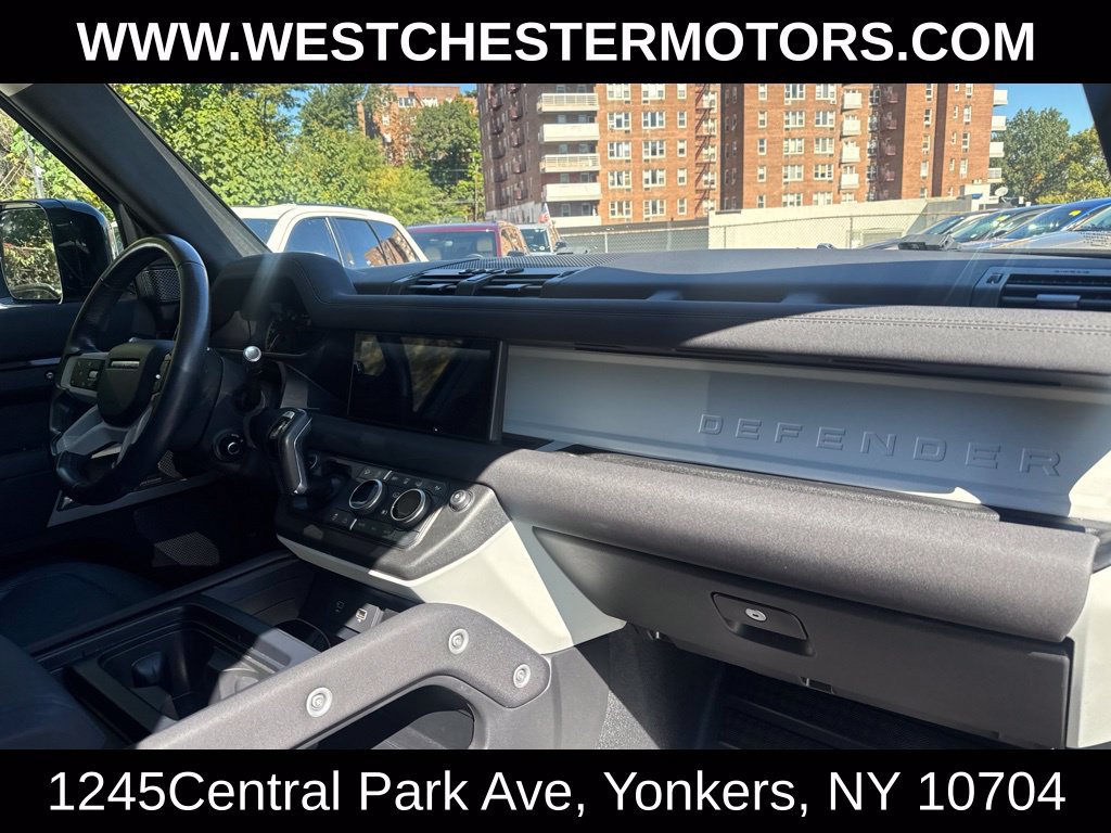 Used 2022 Land Rover Defender 110 SE AWD/4WD image 15
