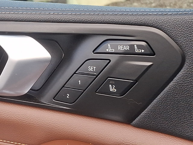 Used 2020 BMW X7 xDrive40i AWD/4WD image 15