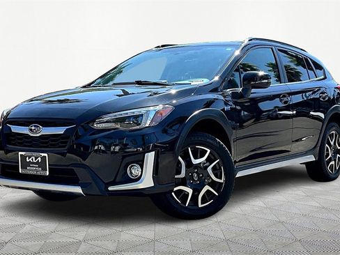 Used 2019 Subaru Crosstrek Hybrid w/ Moonroof Package w/Navigation image 1