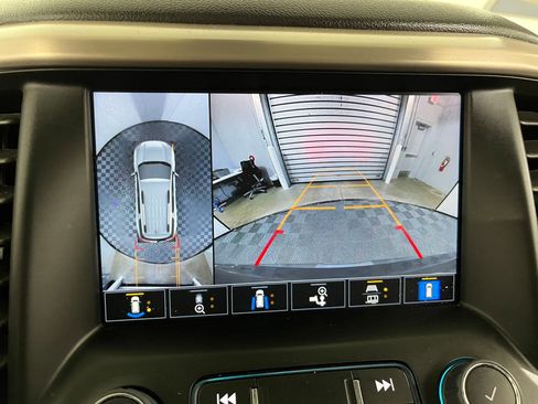 Used 2023 GMC Acadia Denali w/ Denali Ultimate Package image 23