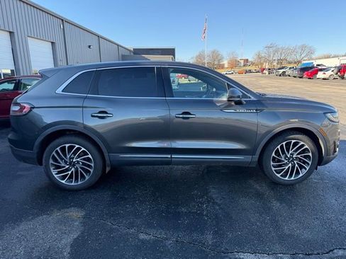 Used 2020 Lincoln Nautilus Reserve w/ Equipment Group 201A image 5