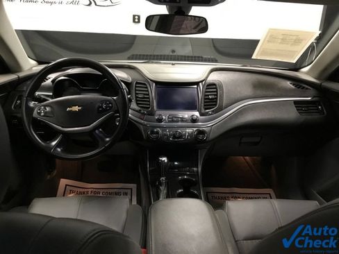 Used 2016 Chevrolet Impala LT FWD image 26