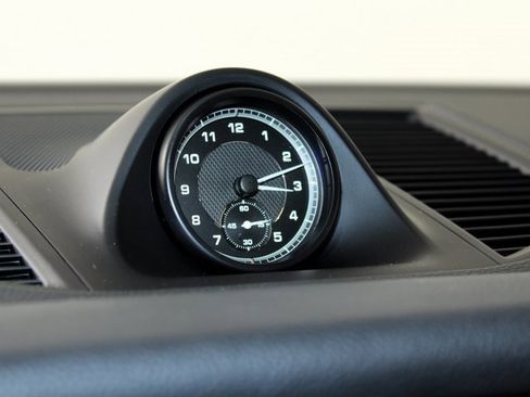 Certified 2023 Porsche Macan S image 15