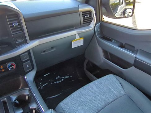Used 2023 Ford F150 XLT image 17