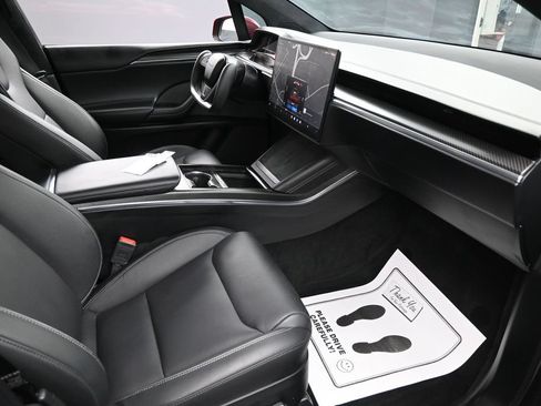 Used 2024 Tesla Model X Plaid AWD/4WD image 34