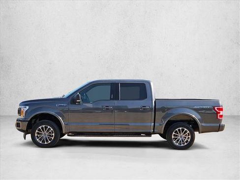 Used 2020 Ford F150 XLT w/ Equipment Group 302A Luxury RWD image 9