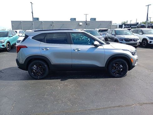 New 2026 Kia Seltos EX w/ EX Sunroof Package image 2