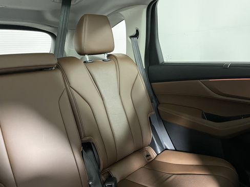 Used 2024 Acura MDX SH-AWD w/ Technology Package image 15