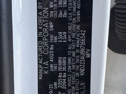 Certified 2022 Kia Soul S image 13