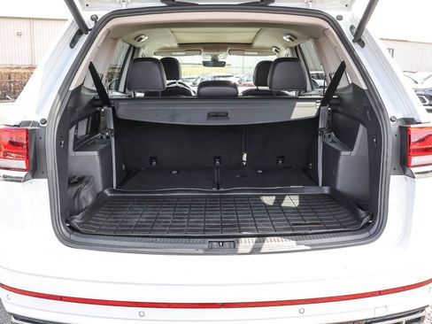 Used 2022 Volkswagen Atlas SEL Premium AWD/4WD image 34