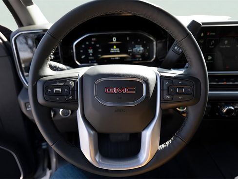 New 2026 GMC Sierra 1500 Elevation image 11