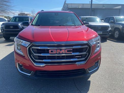 Used 2023 GMC Terrain AT4 w/ Infotainment Package II image 8