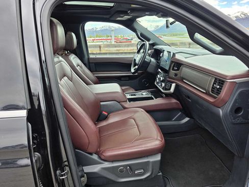 Used 2024 Ford Expedition Max Limited RWD image 11