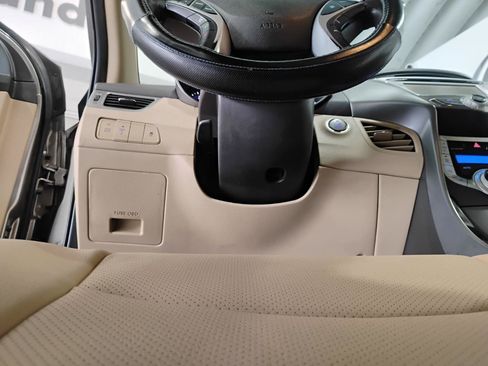 Used 2013 Hyundai Elantra Limited w/ Technology Pkg FWD image 59