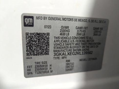 Used 2024 GMC Terrain Denali AWD/4WD image 24