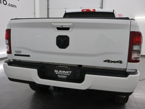 Used 2022 RAM 2500 Big Horn w/ Night Edition AWD/4WD image 28
