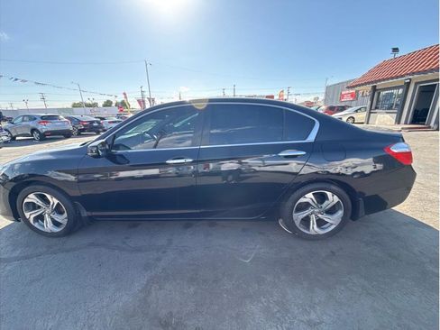 Used 2015 Honda Accord EX image 11