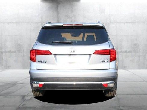 Used 2018 Honda Pilot Elite image 6