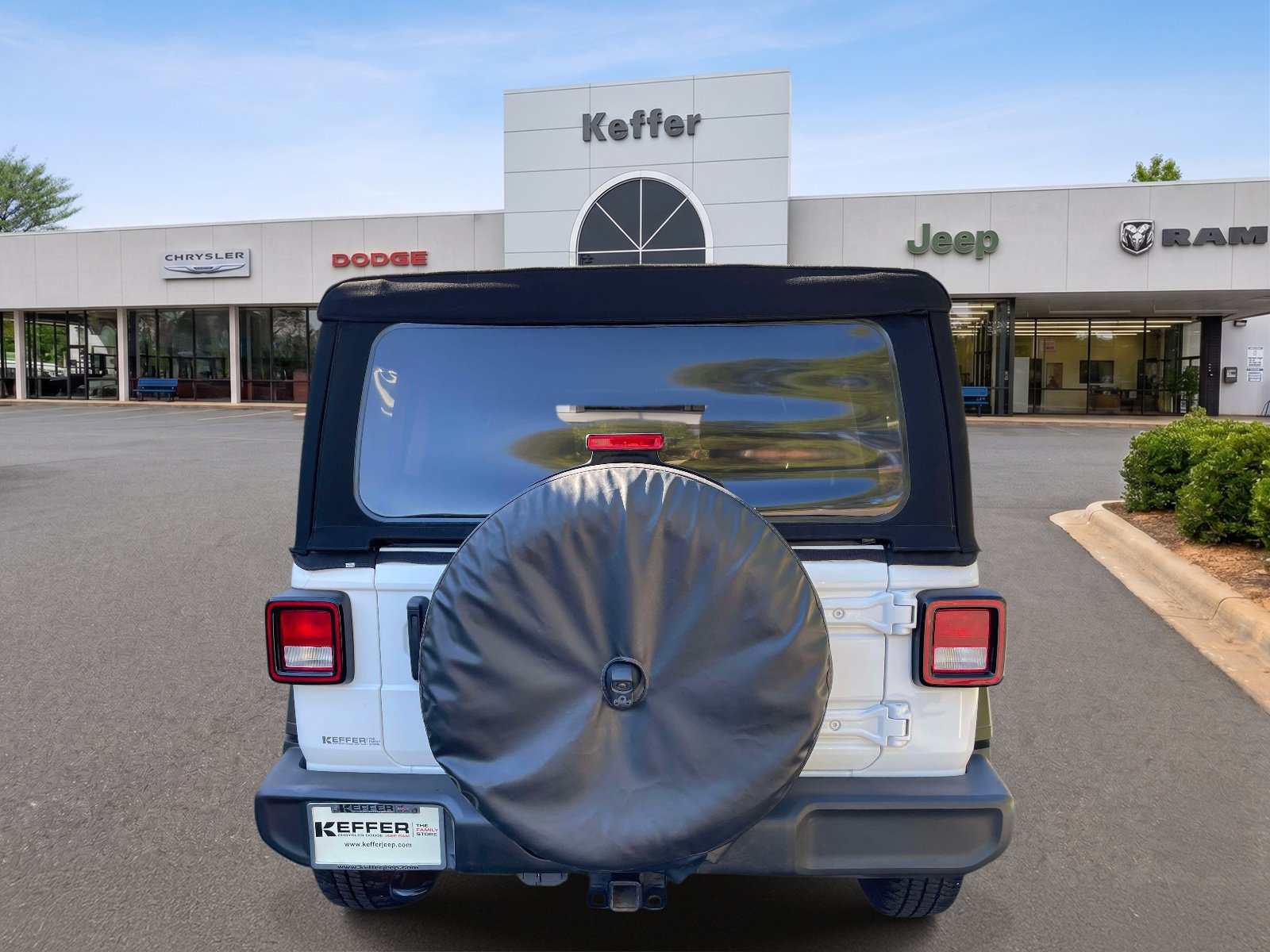 Certified 2021 Jeep Wrangler Unlimited Sport AWD/4WD image 5