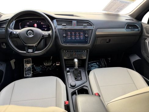 Used 2019 Volkswagen Tiguan SEL Premium R-Line w/ 3rd Row Seat Package AWD/4WD image 14