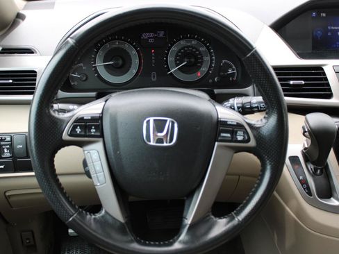 Used 2016 Honda Odyssey EX-L image 8