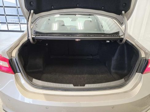 Used 2025 Chevrolet Malibu LS FWD image 10