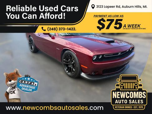 Used 2021 Dodge Challenger R/T RWD image 1