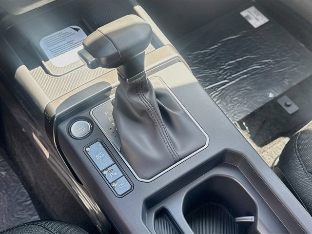 New 2027 Kia Seltos S FWD image 16