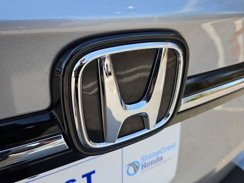 Used 2024 Honda Odyssey EX image 35