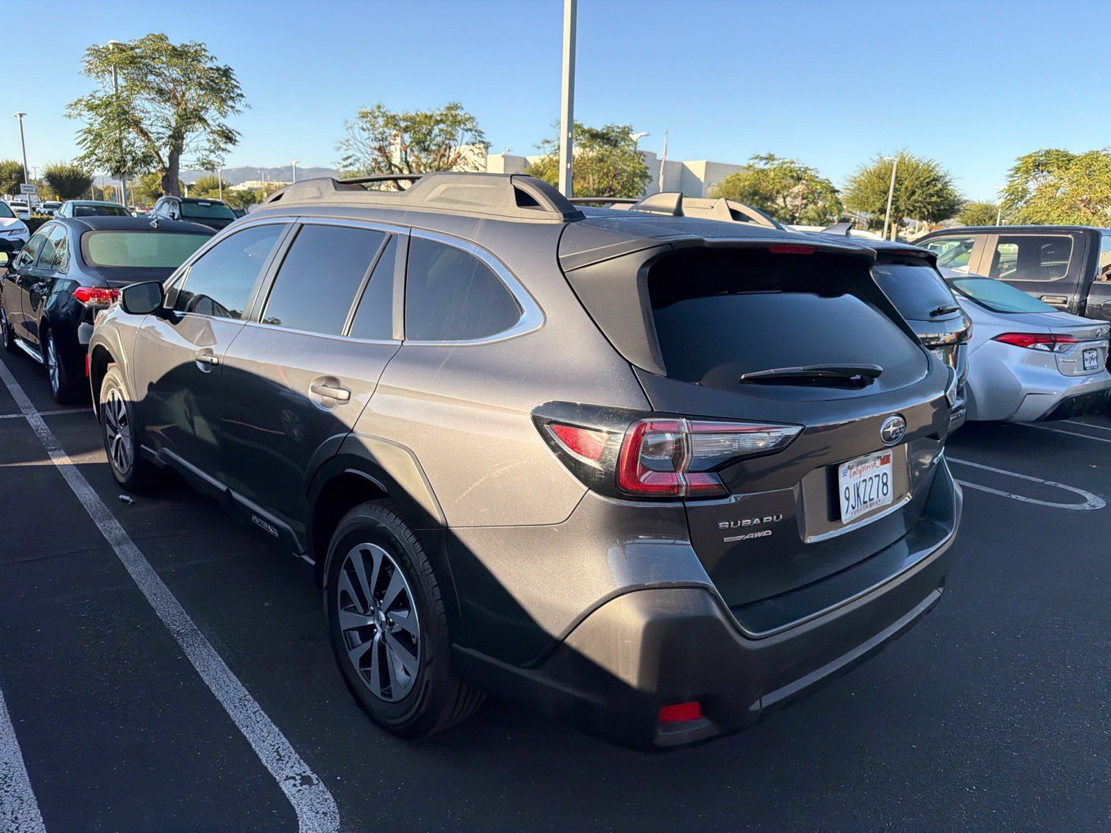 Used 2024 Subaru Outback Premium AWD/4WD image 4