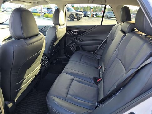 Certified 2025 Subaru Outback Limited image 10