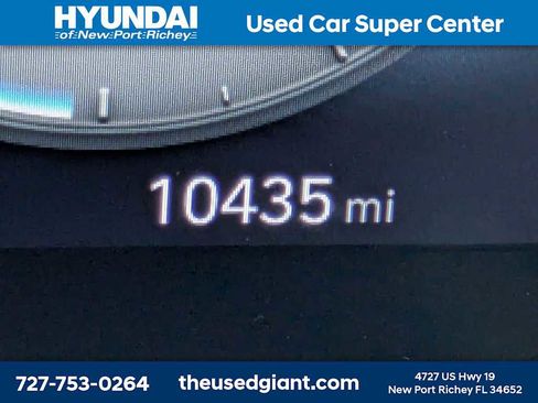 Certified 2025 Hyundai Elantra SEL FWD image 32