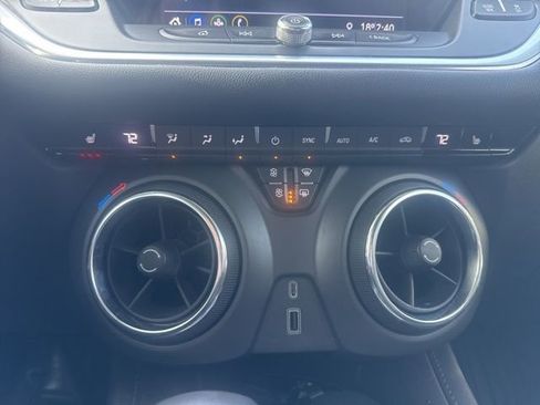 Used 2020 Chevrolet Blazer LT image 5