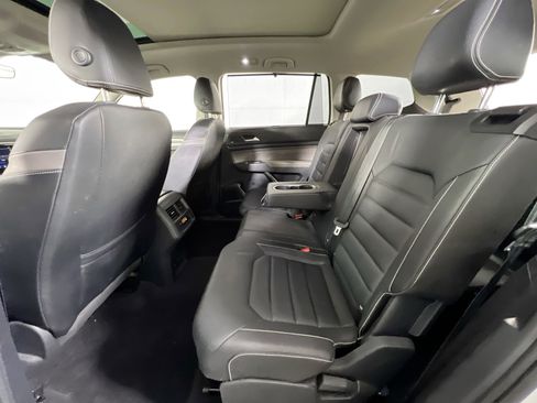 Used 2023 Volkswagen Atlas SEL Premium image 25