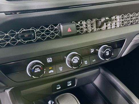 Used 2025 Honda Accord LX image 14