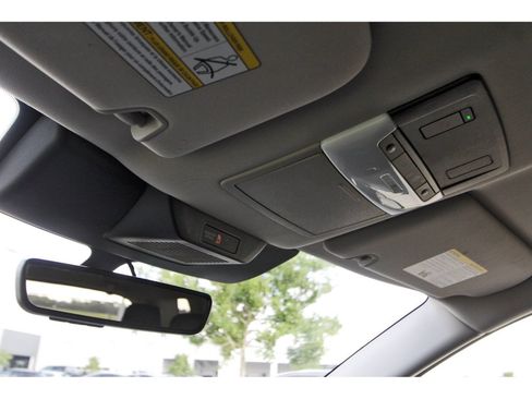 Certified 2025 Nissan Pathfinder SL FWD image 24