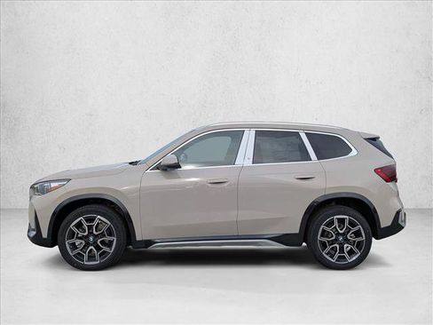 Used 2026 BMW X1 xDrive28i AWD/4WD image 5