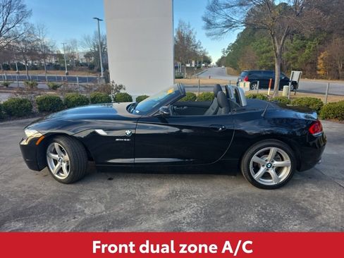 Used 2013 BMW Z4 sDrive28i image 13
