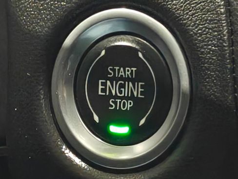 Used 2022 Chevrolet Tahoe RST w/ Luxury Package image 15