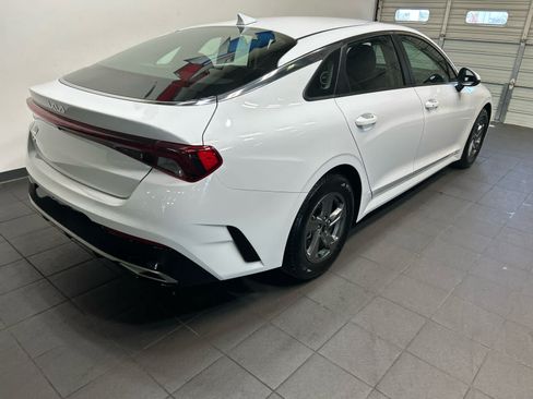 Used 2022 Kia K5 LXS FWD image 3