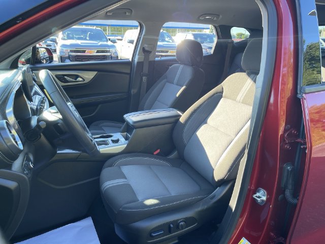 Used 2024 Chevrolet Blazer LT w/ Convenience Package FWD image 18