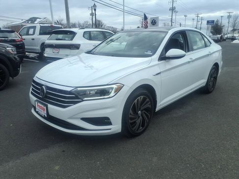 Used 2019 Volkswagen Jetta SEL Premium image 7