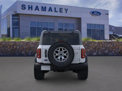 New 2025 Ford Bronco Badlands image 5