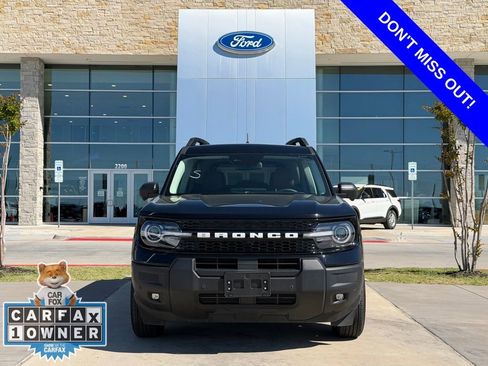 Used 2025 Ford Bronco Sport Outer Banks w/ Outer Banks Tech Package+ image 2